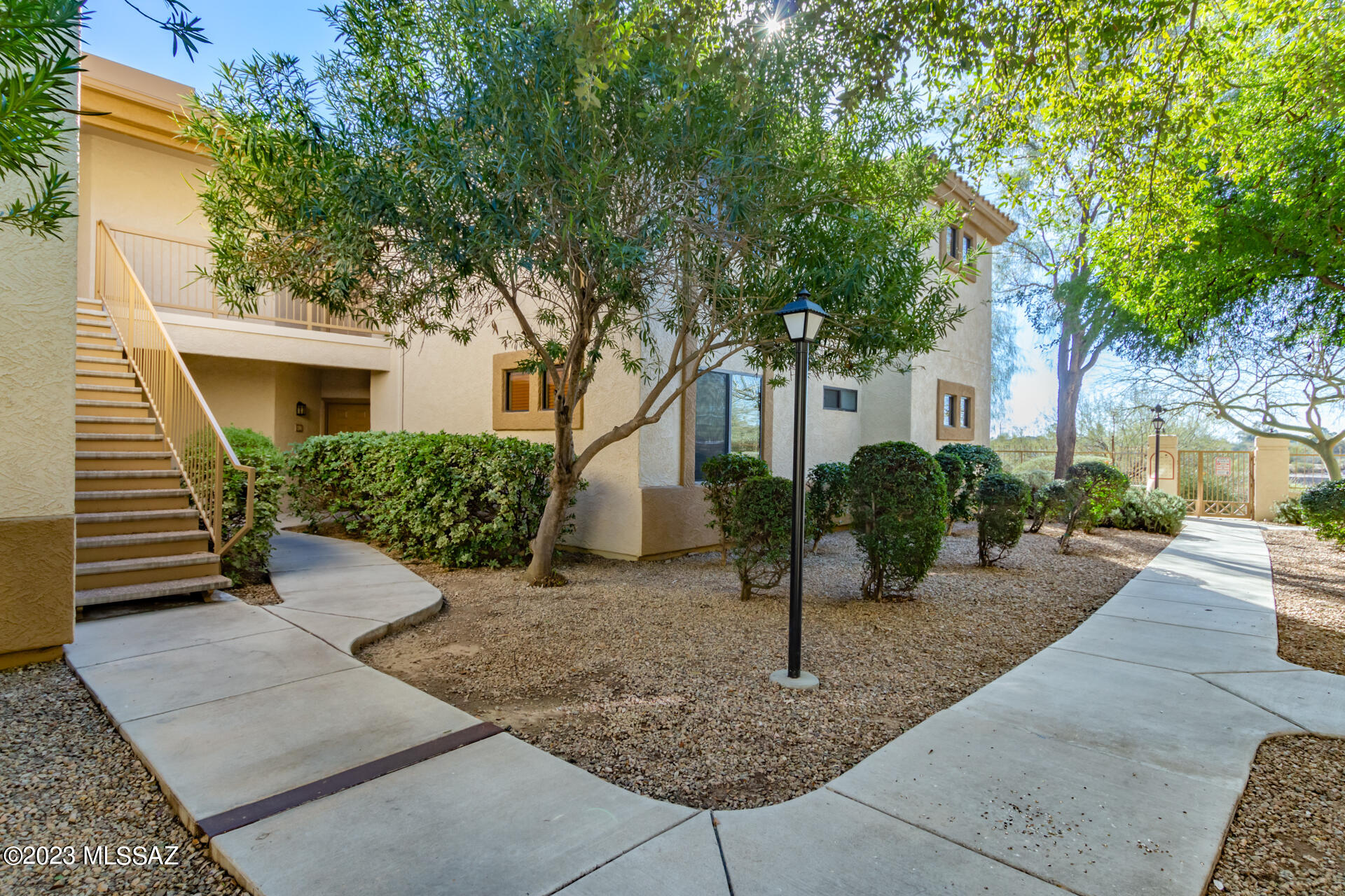 2550 East River Road, Unit 12204 Tucson, AZ 85718 - Photo 5 of 34