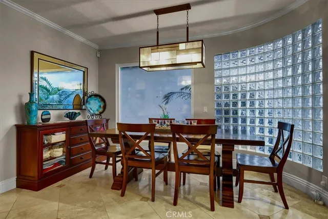 $2,259,000 | 622 22nd Street, Huntington Beach, CA 92648