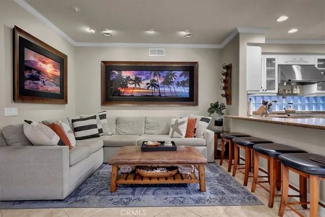 $2,259,000 | 622 22nd Street, Huntington Beach, CA 92648