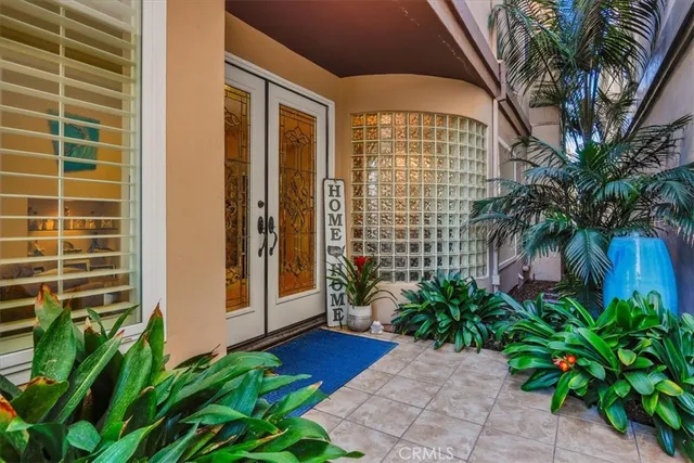 $2,259,000 | 622 22nd Street, Huntington Beach, CA 92648