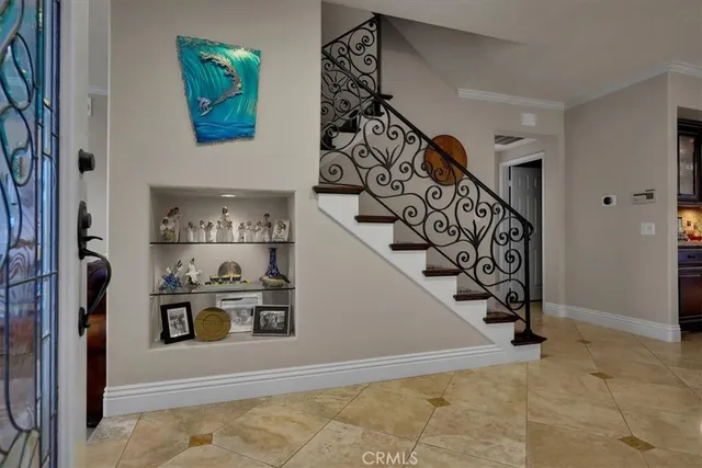 $2,259,000 | 622 22nd Street, Huntington Beach, CA 92648