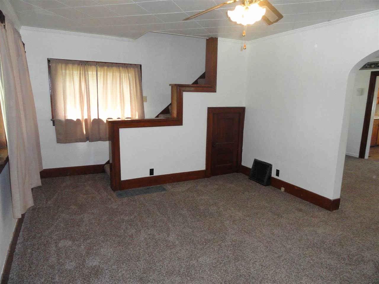 704 High Street Decatur, IN 46733 - Photo 2 of 19