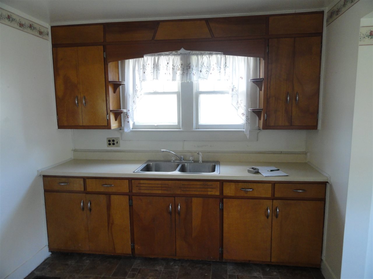 704 High Street Decatur, IN 46733 - Photo 10 of 19
