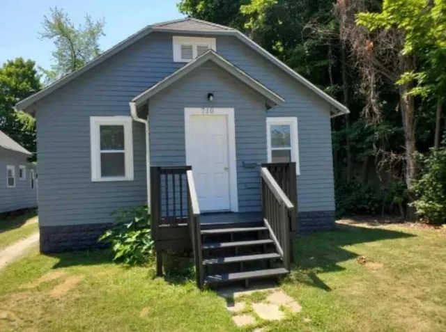 $65,000 | 710 Buss Avenue, Benton Harbor, MI 49022