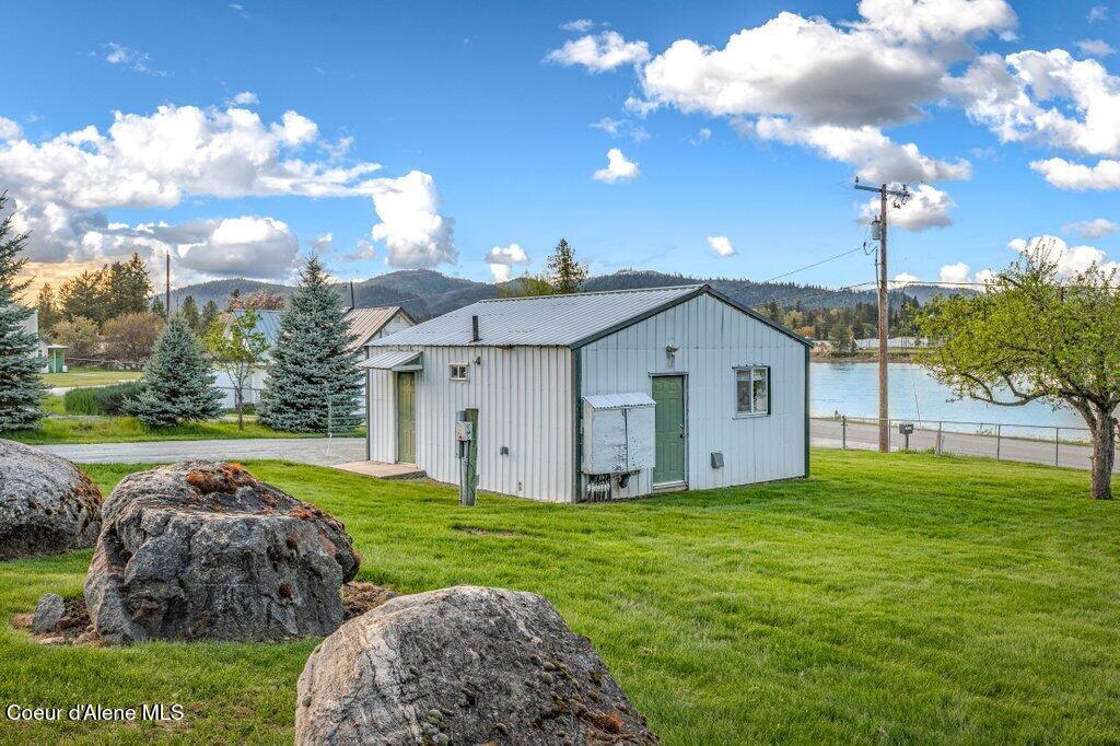 17768 Dufort Road Priest River, ID 83856 - Photo 12 of 53 --20.jpg-SMALL