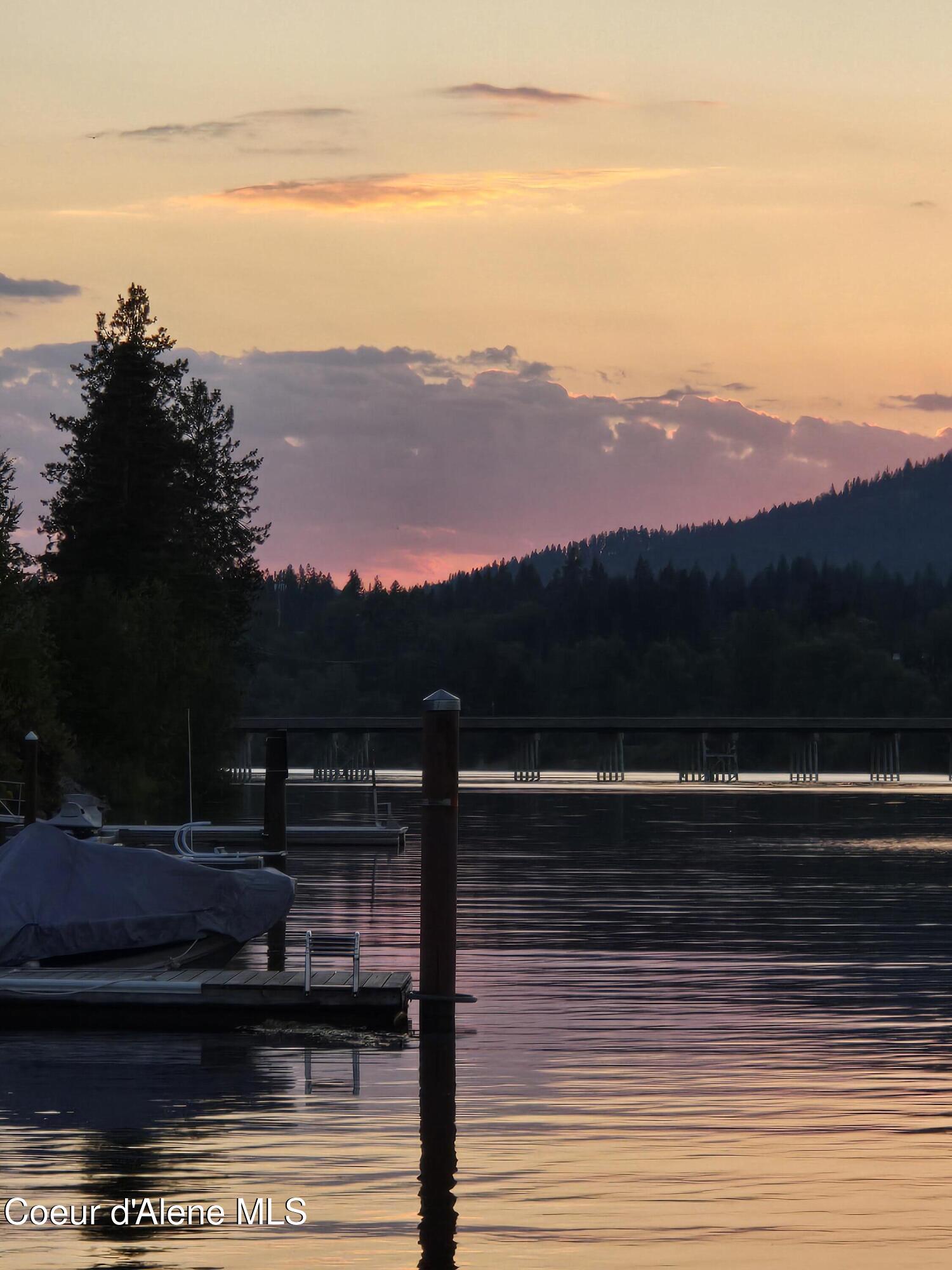17768 Dufort Road Priest River, ID 83856 - Photo 51 of 53 sunset dock