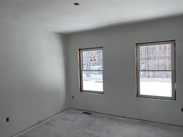 $874,900 | 105 Seaverns Bridge Road, Merrimack, NH 03054