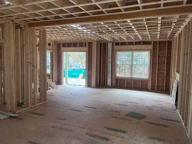 $874,900 | 105 Seaverns Bridge Road, Merrimack, NH 03054