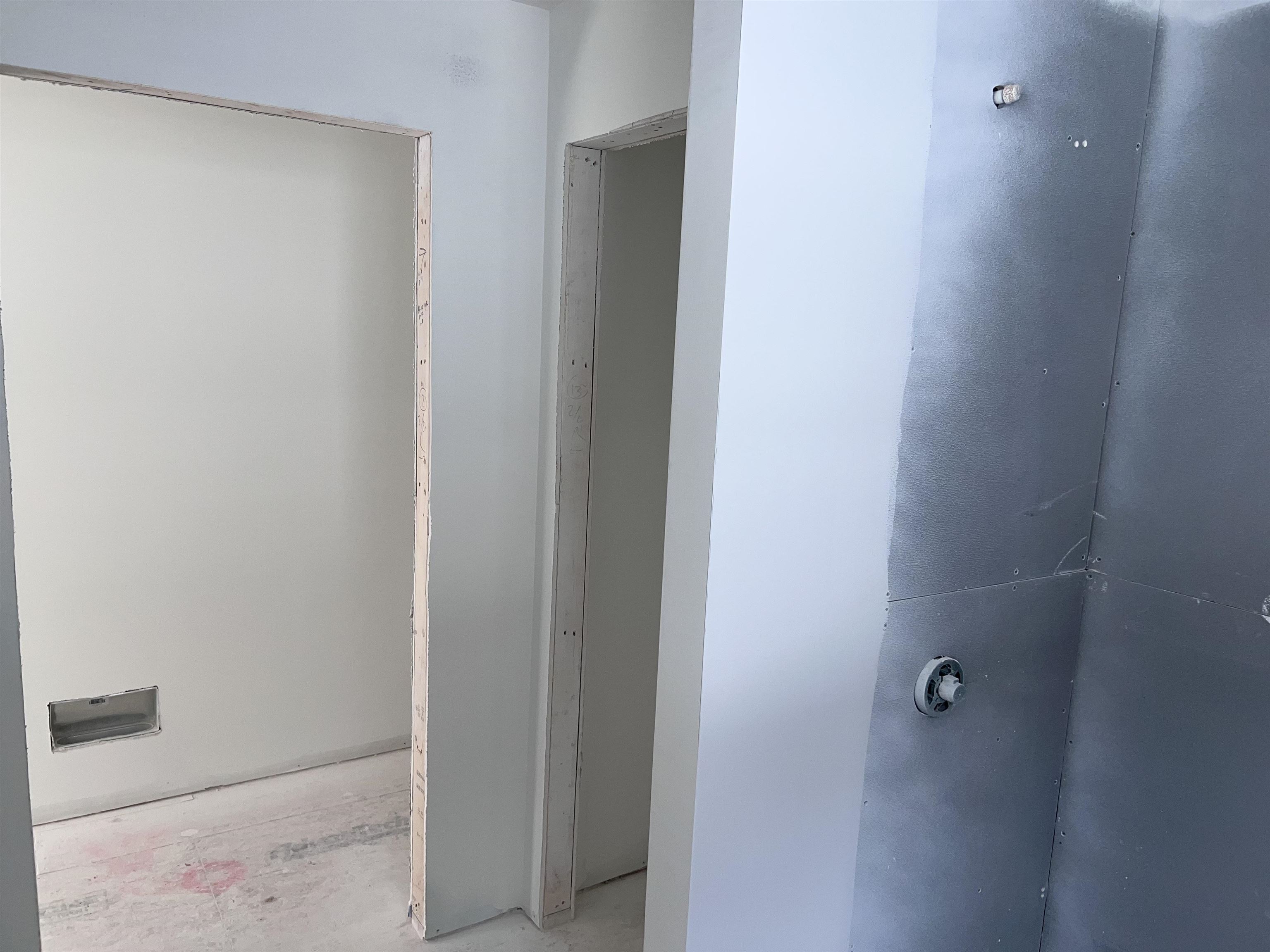 105 Seaverns Bridge Road Merrimack, NH 03054 - Photo 29 of 53