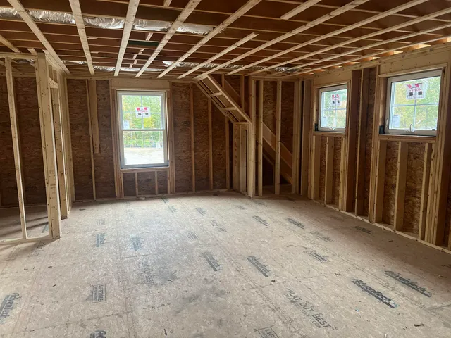 $874,900 | 105 Seaverns Bridge Road, Merrimack, NH 03054