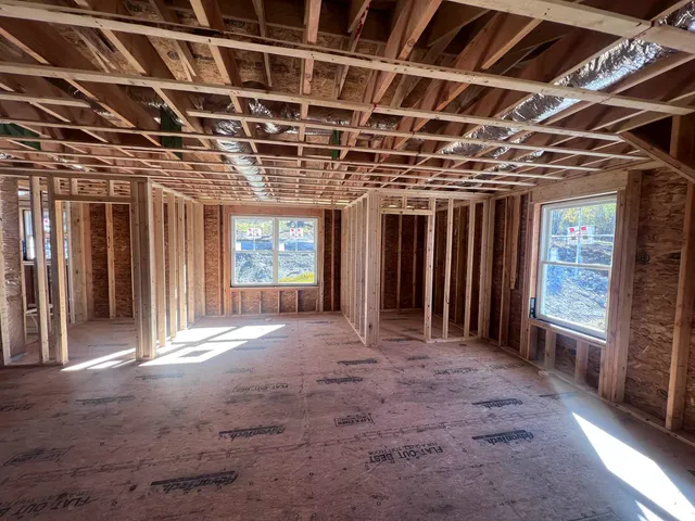 $874,900 | 105 Seaverns Bridge Road, Merrimack, NH 03054