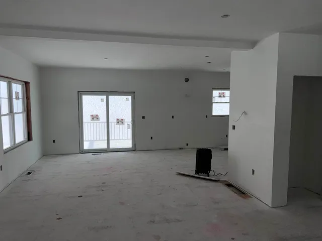 $874,900 | 105 Seaverns Bridge Road, Merrimack, NH 03054