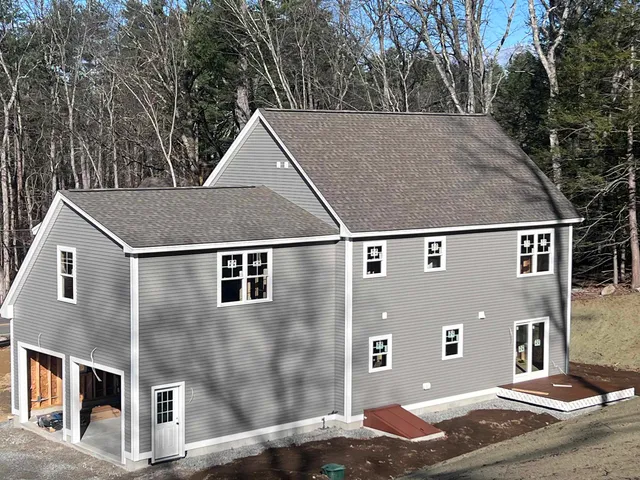 $874,900 | 105 Seaverns Bridge Road, Merrimack, NH 03054