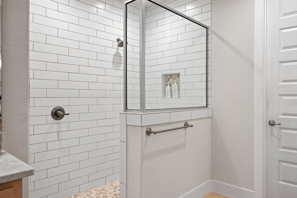 2040 Toscano Way Kerrville, TX 78028 - Photo 14 of 28