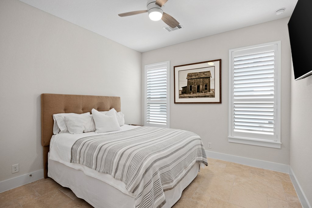 2040 Toscano Way Kerrville, TX 78028 - Photo 19 of 28