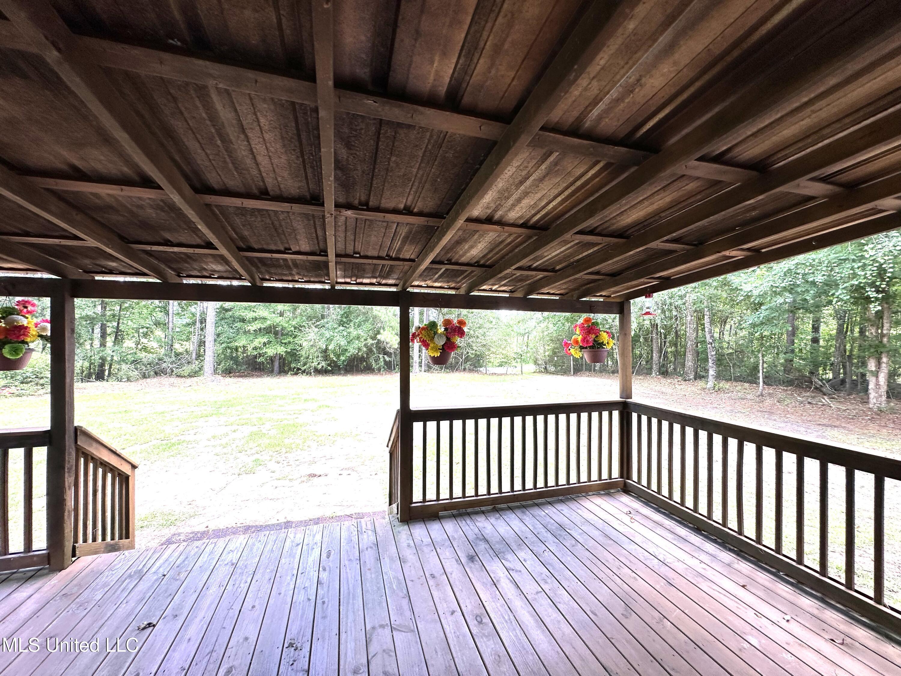 113 Glover Road Poplarville, MS 39470 - Photo 7 of 21 IMG_2191