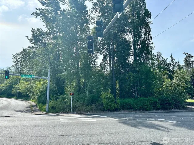 $99,900 | 3010 East Sunset Drive, Bellingham, WA 98226