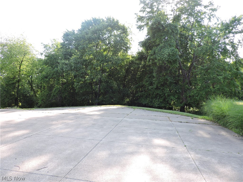 1950 Massillon Road Akron, OH 44312 - Photo 24 of 26