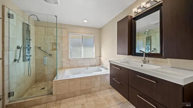 $775,000 | 8151 Oakmont Drive, Santa Rosa, CA 95409