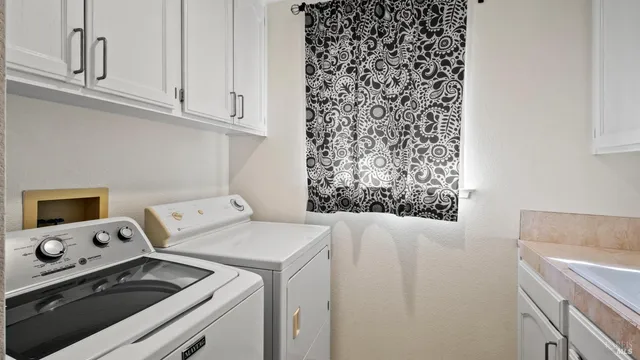 $775,000 | 8151 Oakmont Drive, Santa Rosa, CA 95409