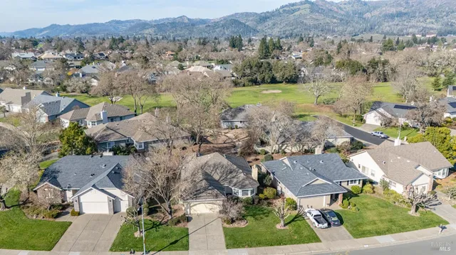 $775,000 | 8151 Oakmont Drive, Santa Rosa, CA 95409