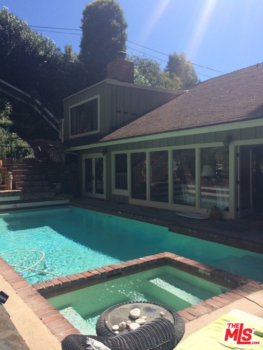 3556 Serra Road Malibu, CA 90265 - Photo 1 of 1 Gallery Image 1