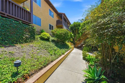$759,000 | 214 Via Robina, Unit 4, San Clemente, CA 92672