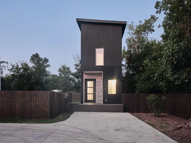 $389,000 | 2611 Davis Lane, Unit 2, Austin, TX 78745