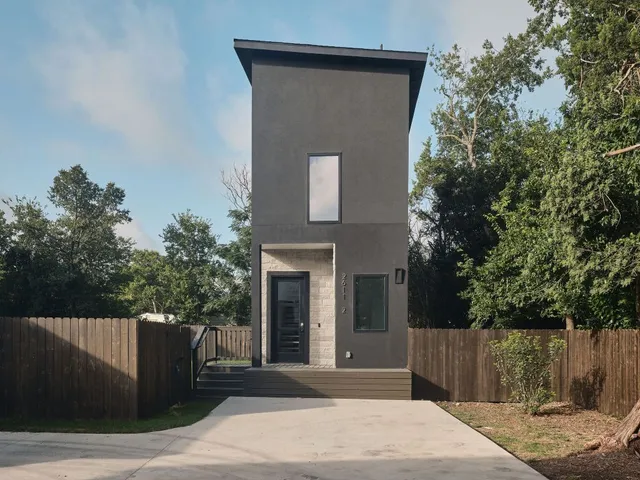 $389,000 | 2611 Davis Lane, Unit 2, Austin, TX 78745