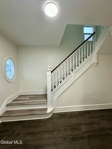 $299,900 | 421 Summit Avenue, Schenectady, NY 12307