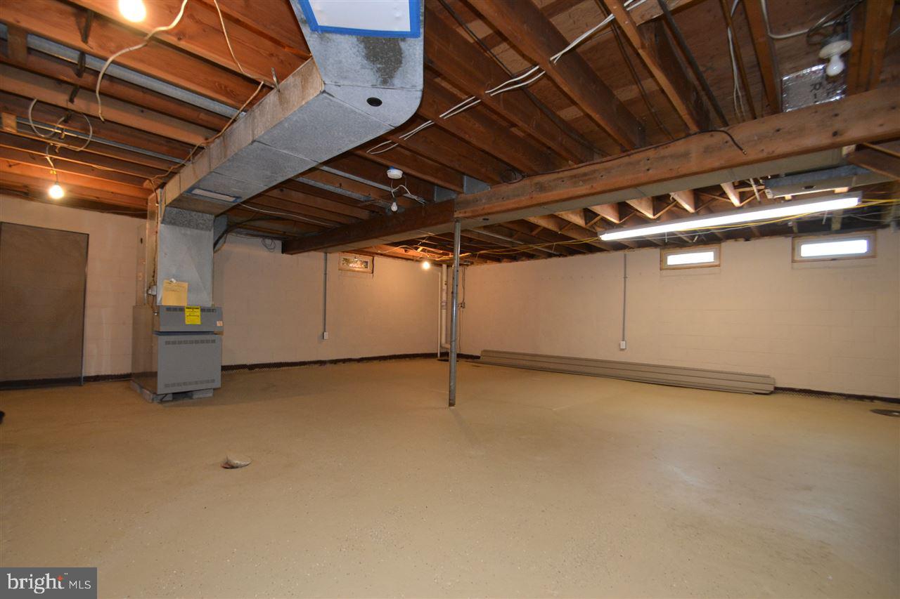 1609 Elbridge Road Harrisburg, PA 17112 - Photo 12 of 18 Gallery Image 12