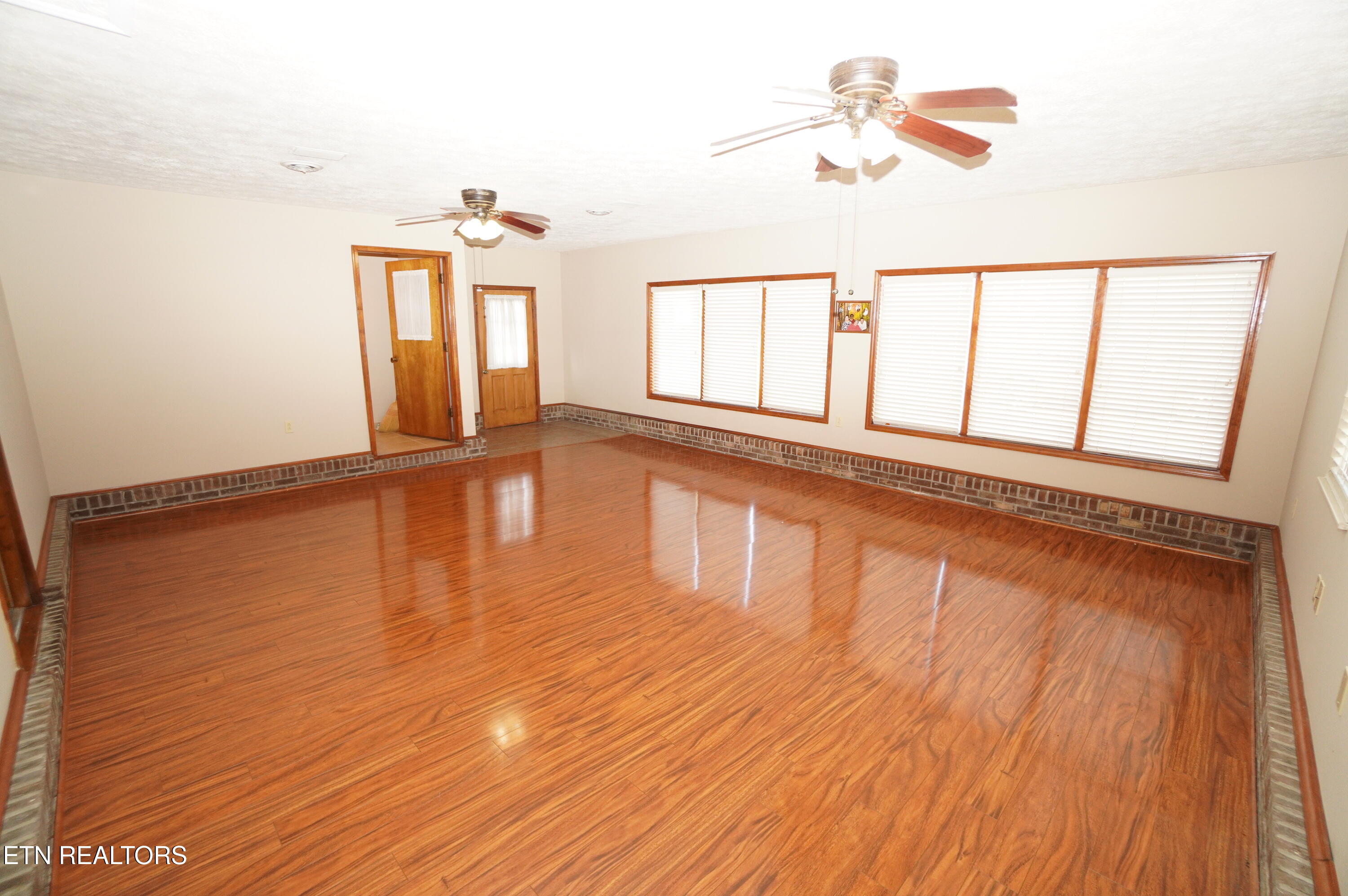 483 Shaver Drive Talbott, TN 37877 - Photo 8 of 35 483 shaver - bates (6)