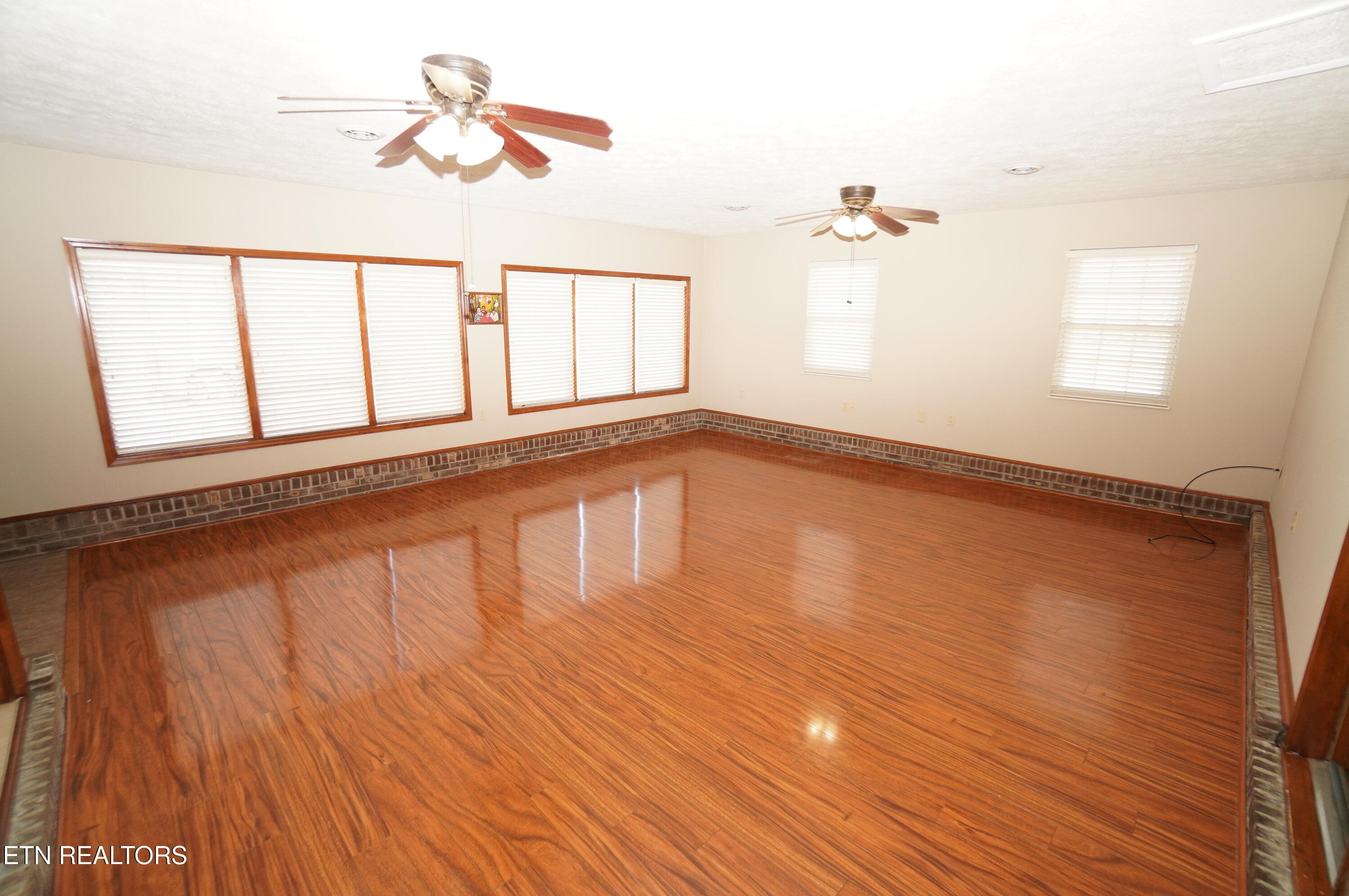 483 Shaver Drive Talbott, TN 37877 - Photo 9 of 35 483 shaver - bates (7)