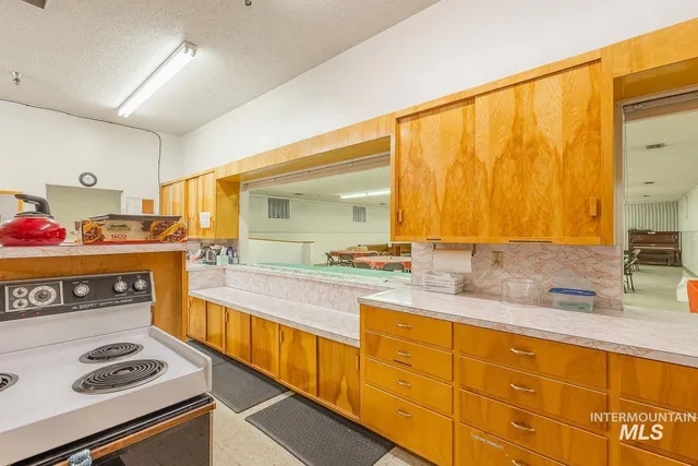 $1,900,000 | 408 North Garden Street, Boise, ID 83706