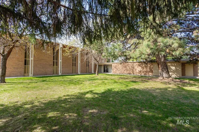 $1,900,000 | 408 North Garden Street, Boise, ID 83706