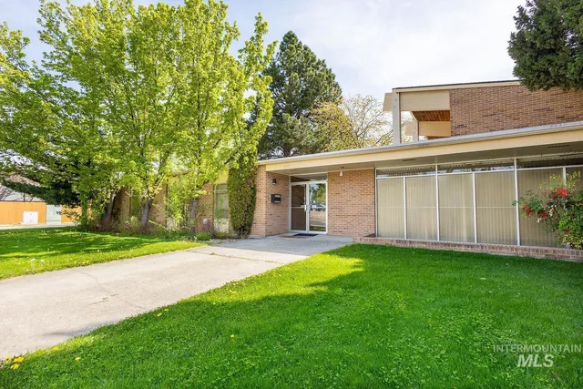 $1,900,000 | 408 North Garden Street, Boise, ID 83706