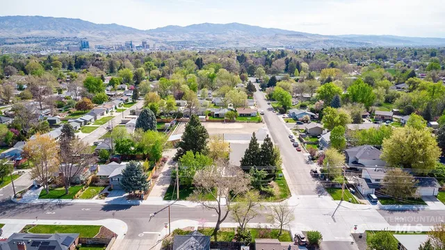 $1,900,000 | 408 North Garden Street, Boise, ID 83706