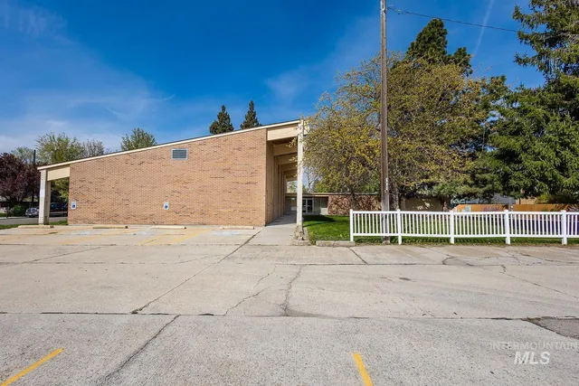 $1,900,000 | 408 North Garden Street, Boise, ID 83706