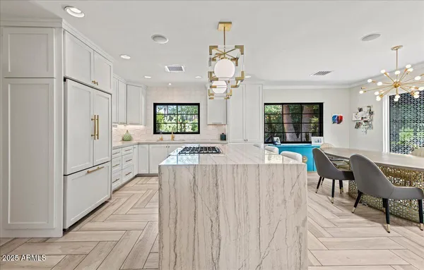 $1,895,000 | 4721 East Calle Redonda, Phoenix, AZ 85018