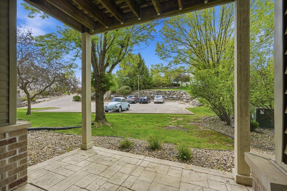 3001 Stratton Way, Unit 105 Madison, WI 53719 - Photo 29 of 32