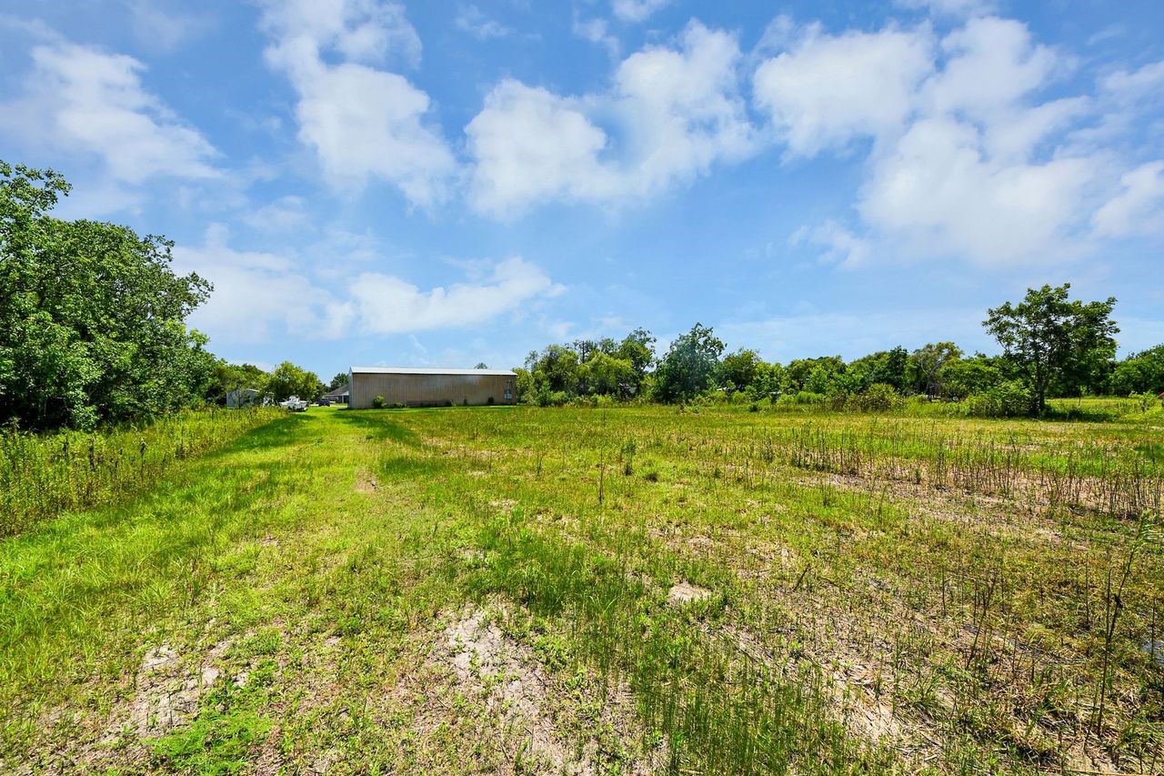 5793 Pearson Road Santa Fe, TX 77517 - Photo 13 of 16