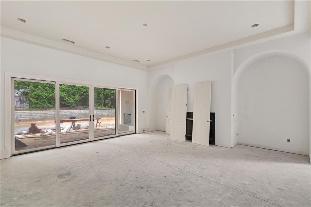 305 Hook Street Alpharetta, GA 30009 - Photo 6 of 21