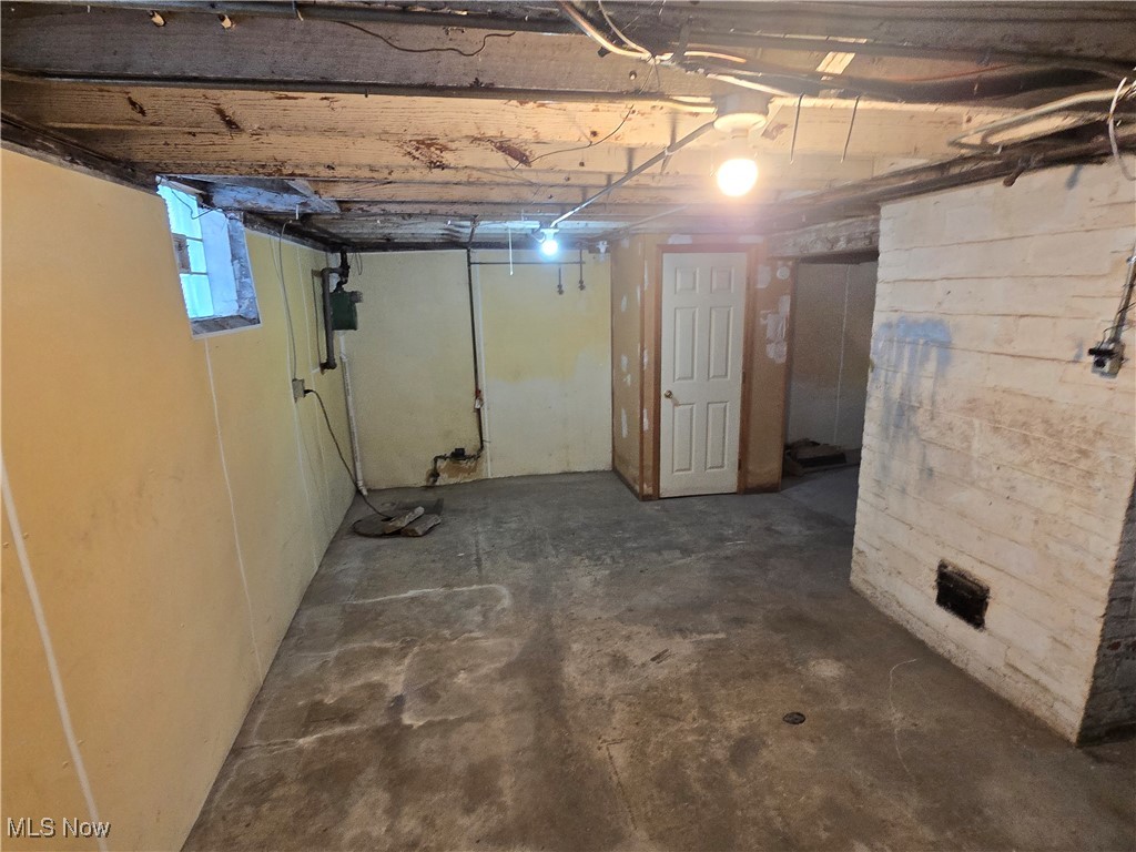 2048 Rossmoor Road Cleveland Heights, OH 44118 - Photo 28 of 29 View of basement