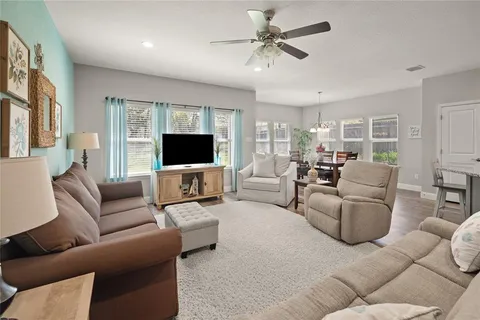 $295,500 | 5604 Wainwright Drive, Fort Worth, TX 76112