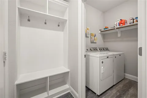 $295,500 | 5604 Wainwright Drive, Fort Worth, TX 76112