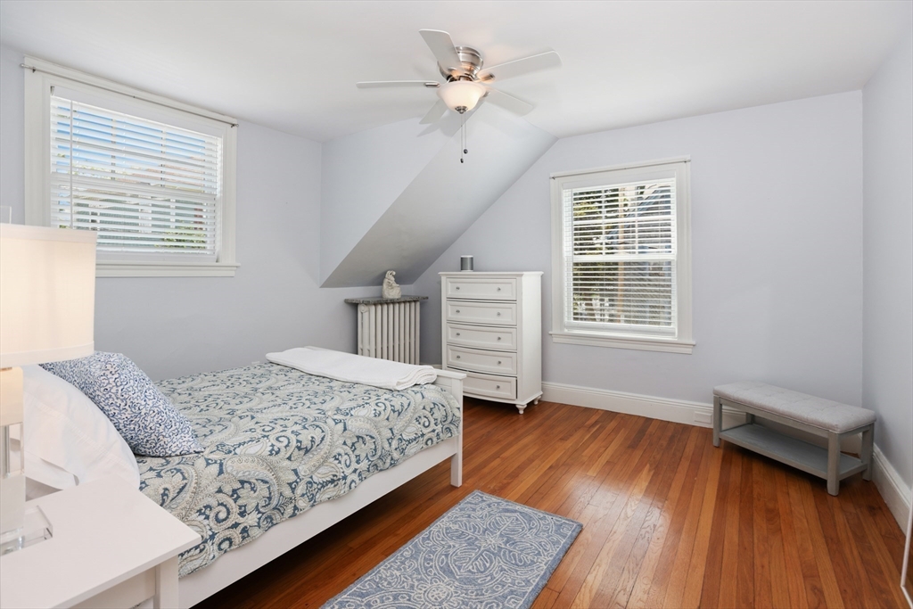 55 Gregory Street Marblehead, MA 01945 - Photo 15 of 28
