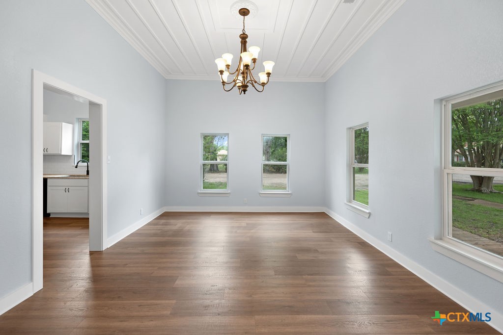 607 West 3rd Street Eddy, TX 76524 - Photo 7 of 25