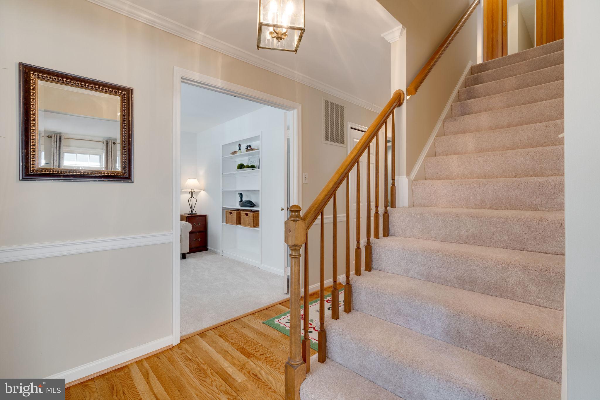 6809 Bluecurl Circle Springfield, VA 22152 - Photo 8 of 45 Gallery Image 8