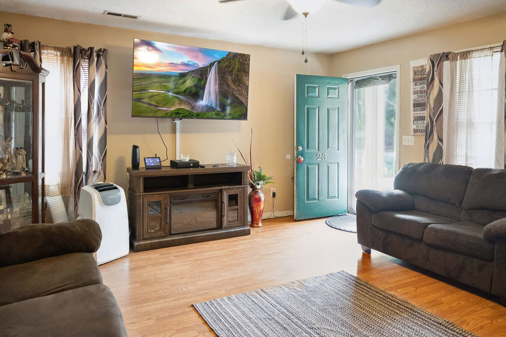 23 South Purdy Street Sumter, SC 29150 - Photo 4 of 12 Gallery Image 4