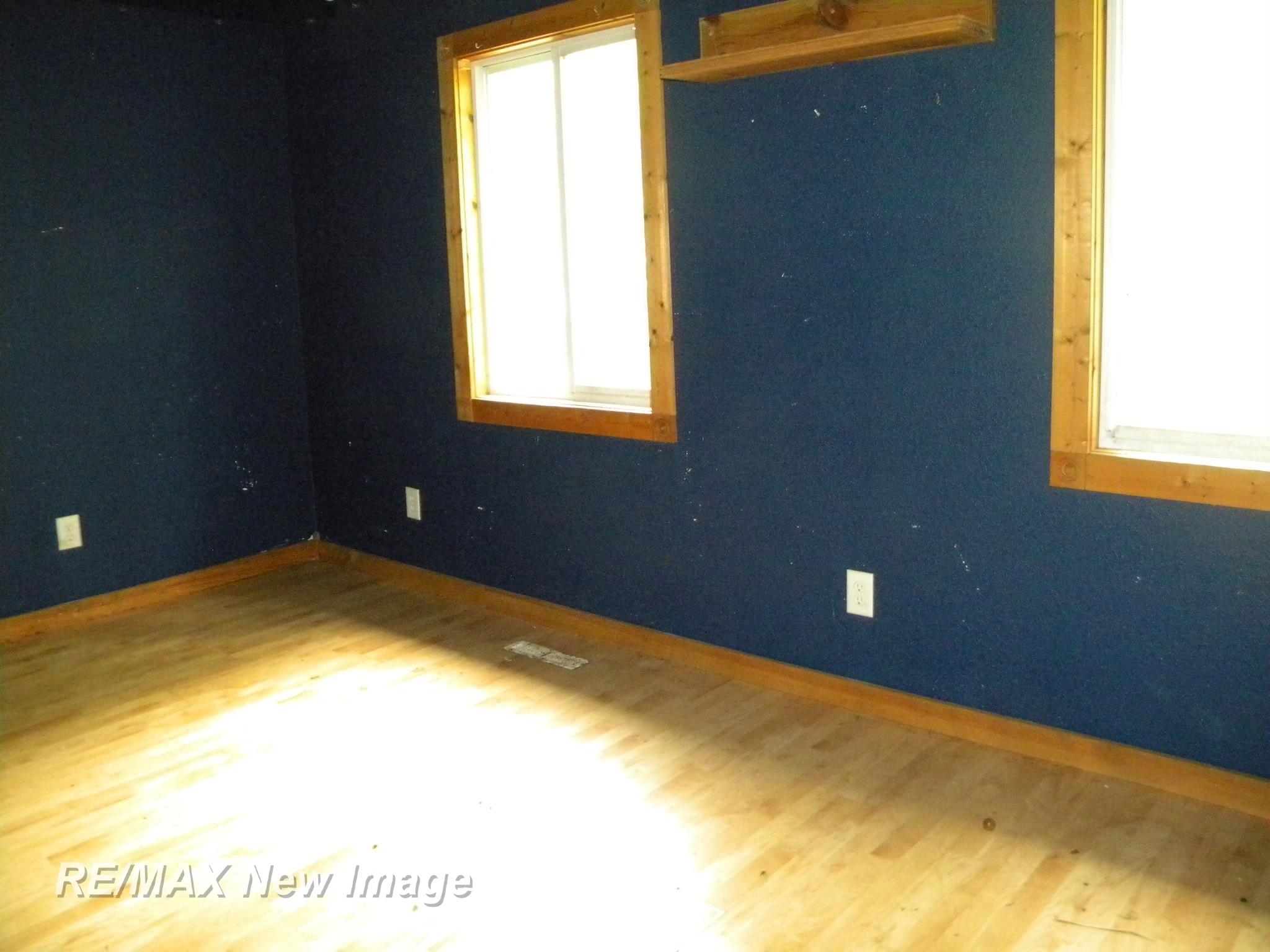 3612 Kaiser Road Pinconning, MI 48650 - Photo 9 of 26